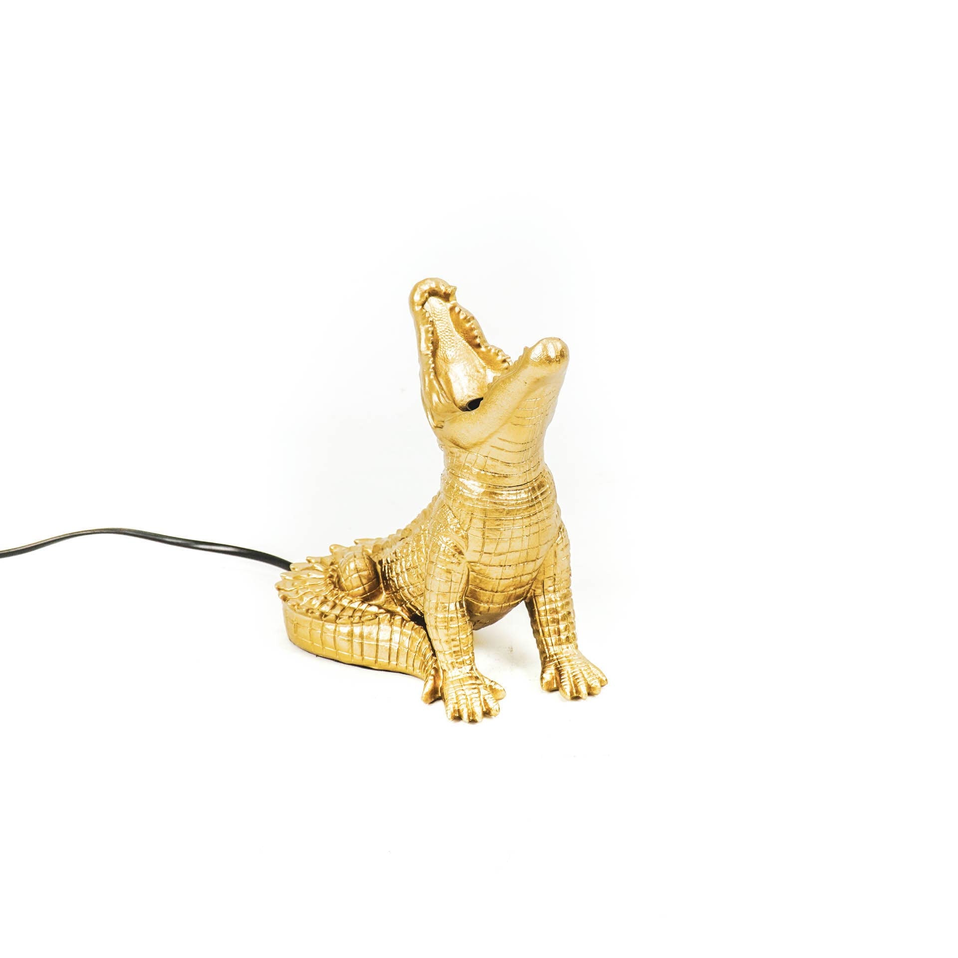 Crocodile Lamp in gold