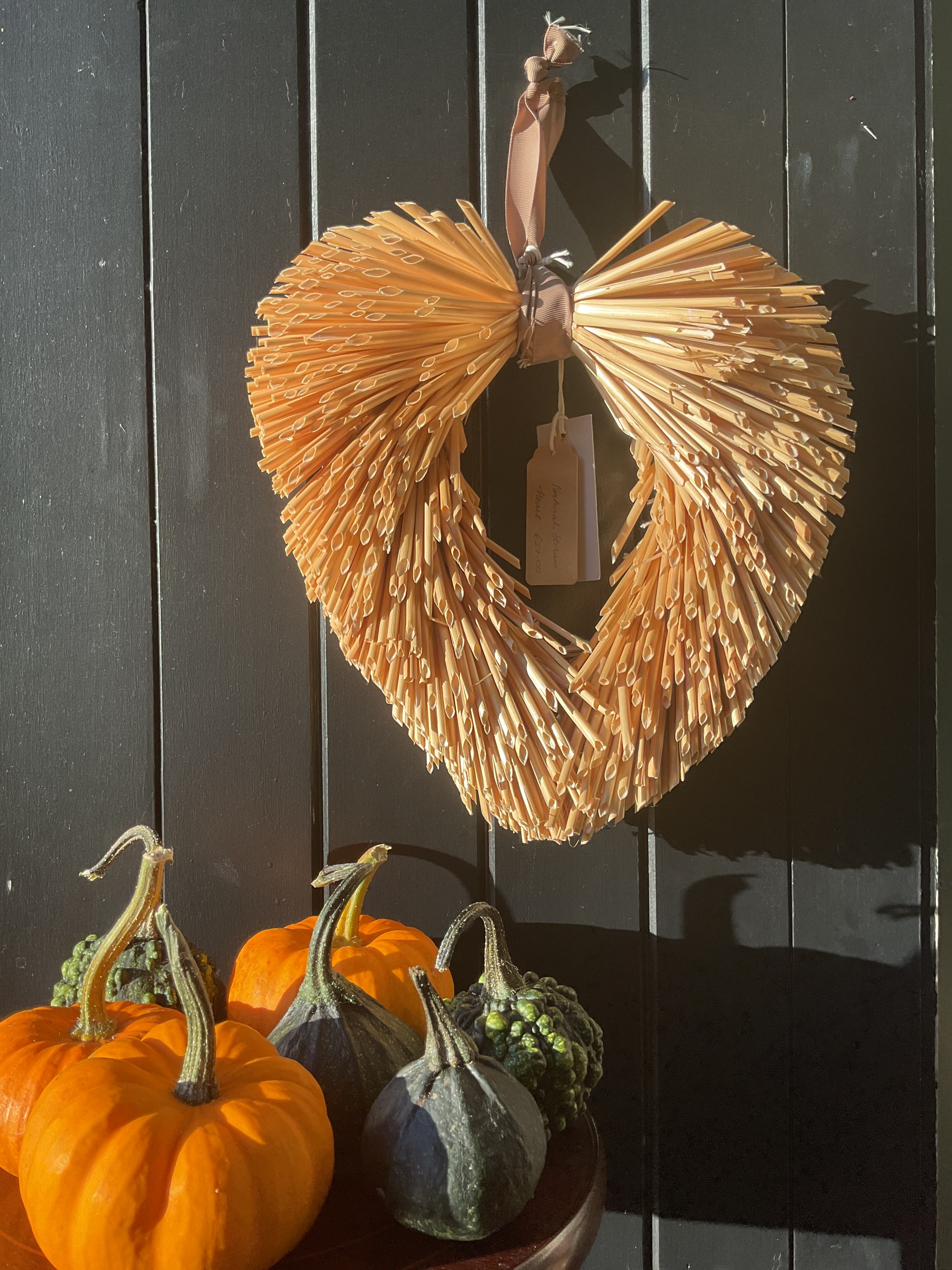Natural Straw Heart