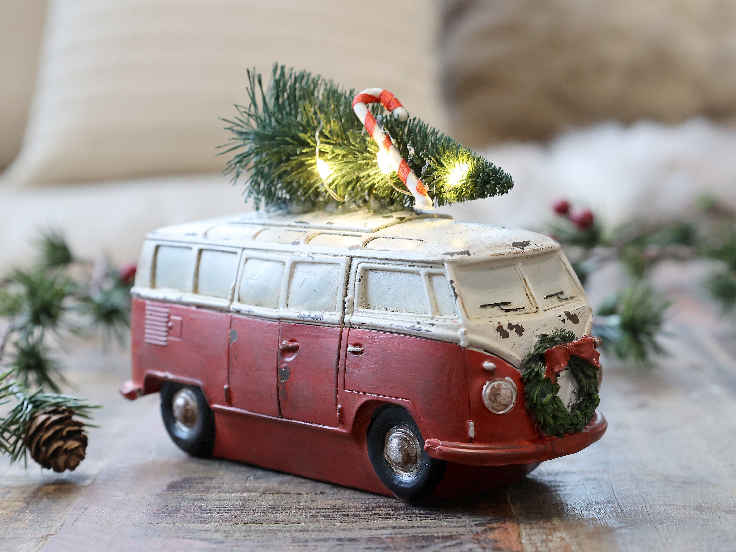 Vintage style campervan with LED Christmas tree