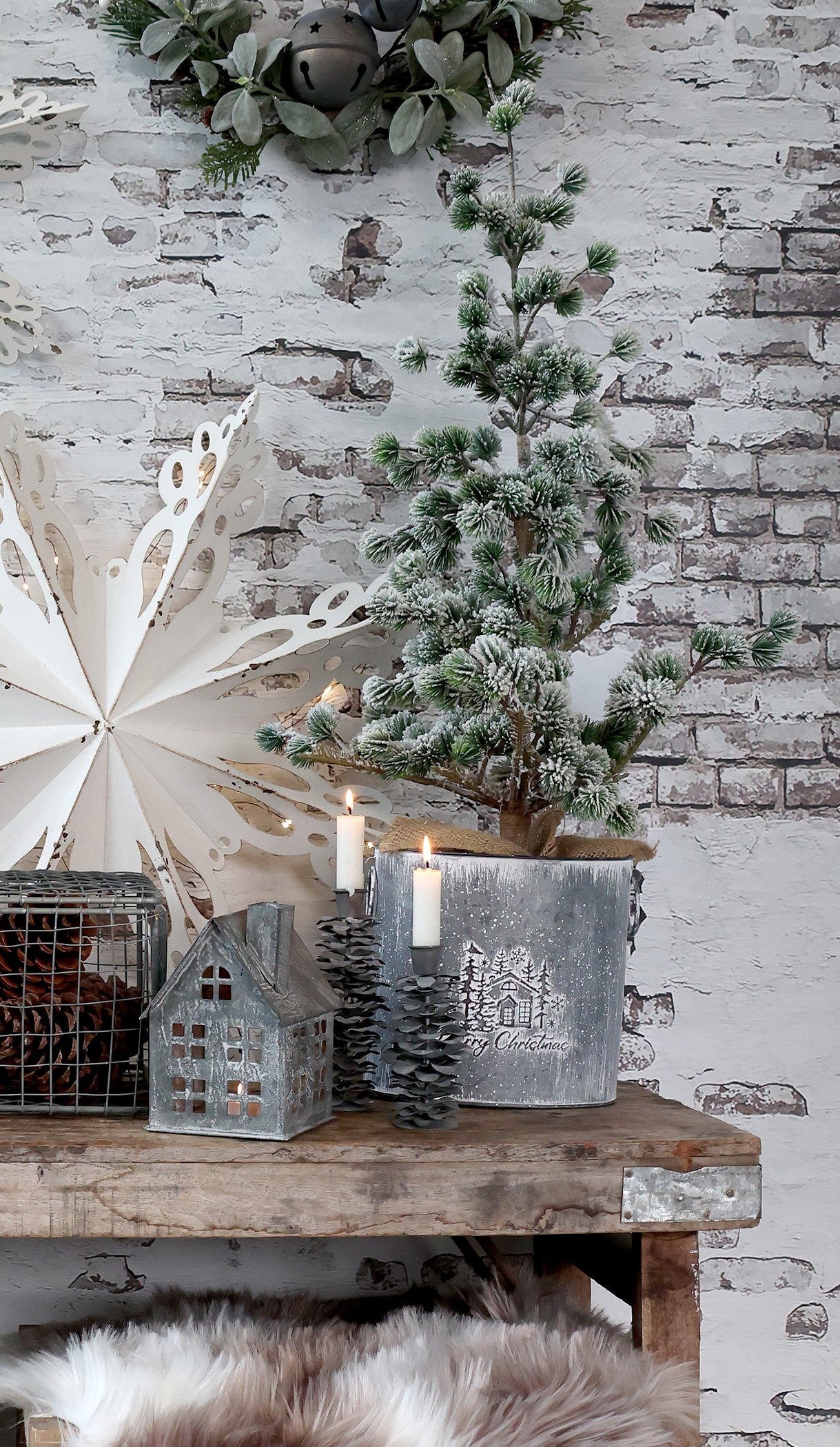 Zinc planter with Christmas motif