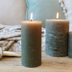 Rustic candle in olive - 60hr