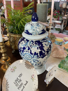 Blue and white patterned ginger jar