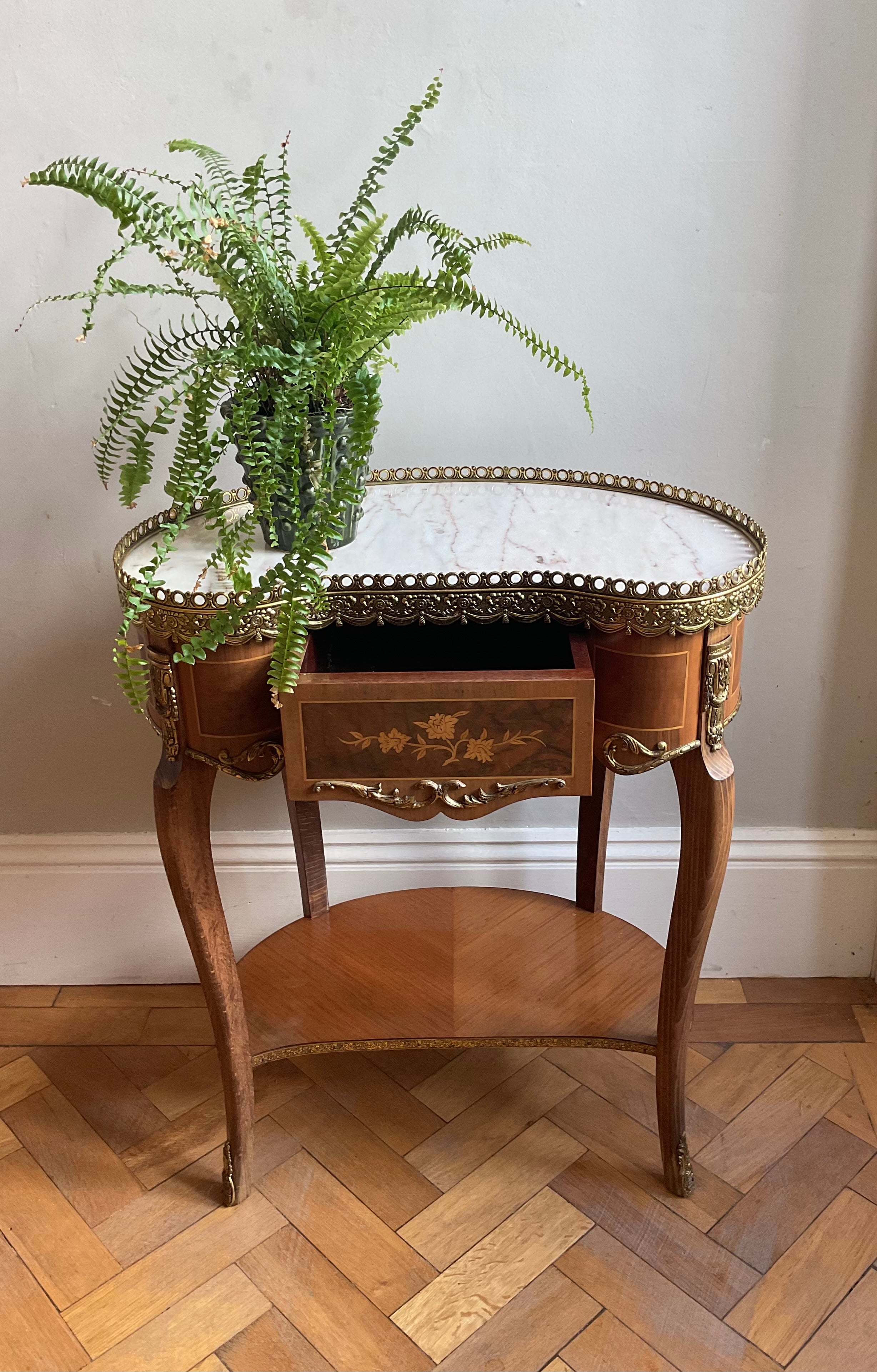 Antique early 1900’s kidney shaped occasional table