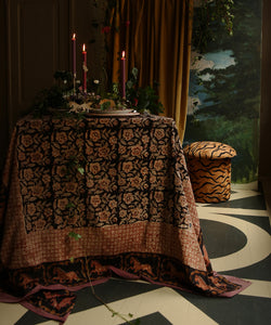 Maggie Horse Throw/Tablecloth