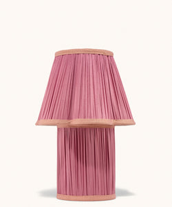 Myra lamp in Fuchsia