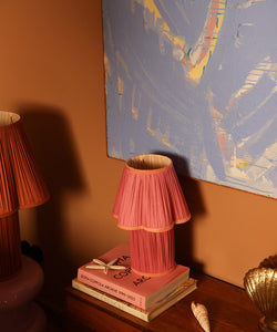 Myra lamp in Fuchsia