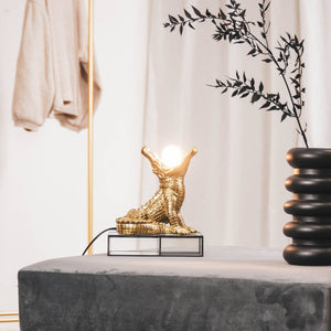 Crocodile Lamp in gold
