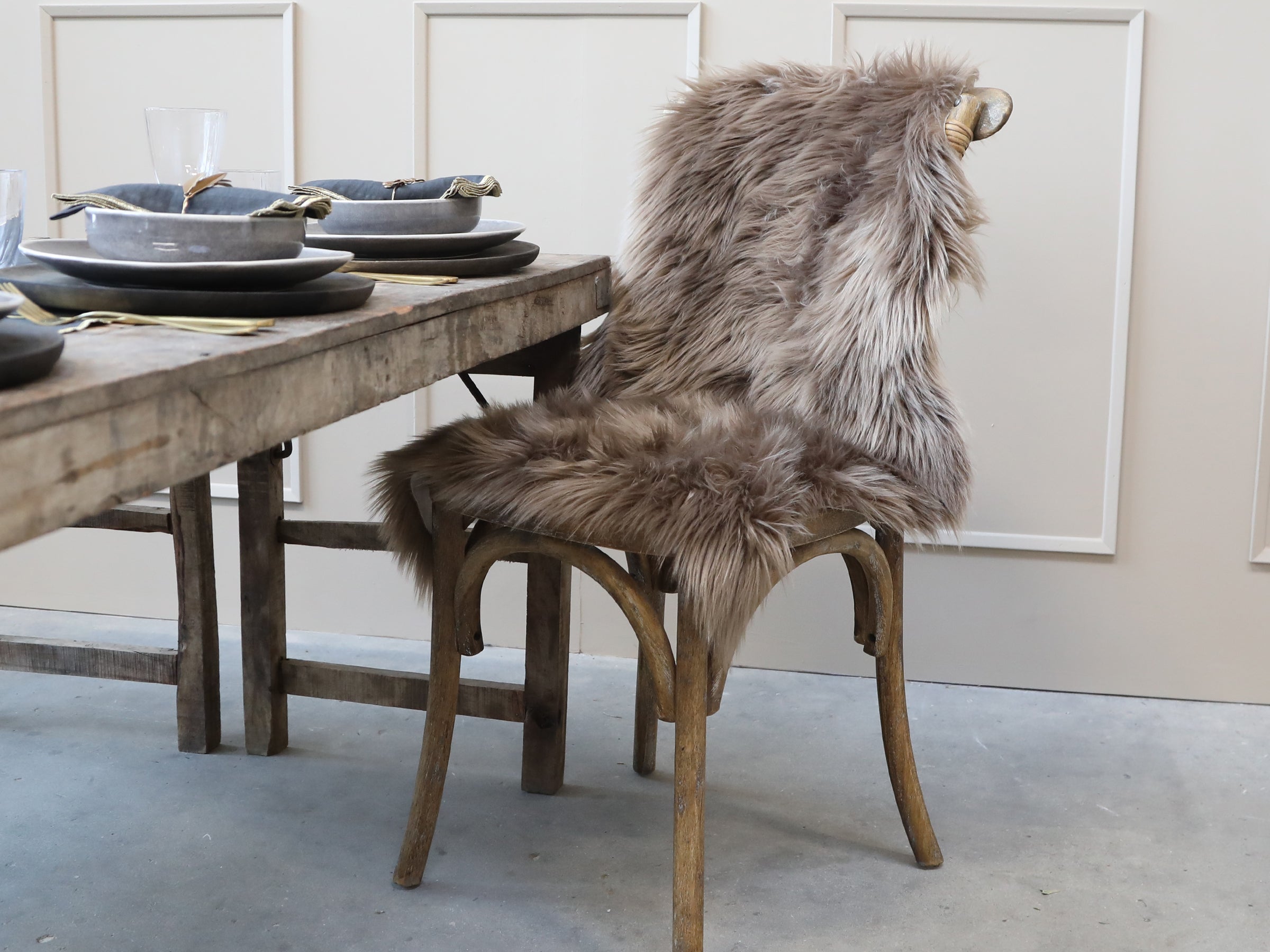 Faux Fur in mocca