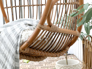 Rattan hanging egg chair