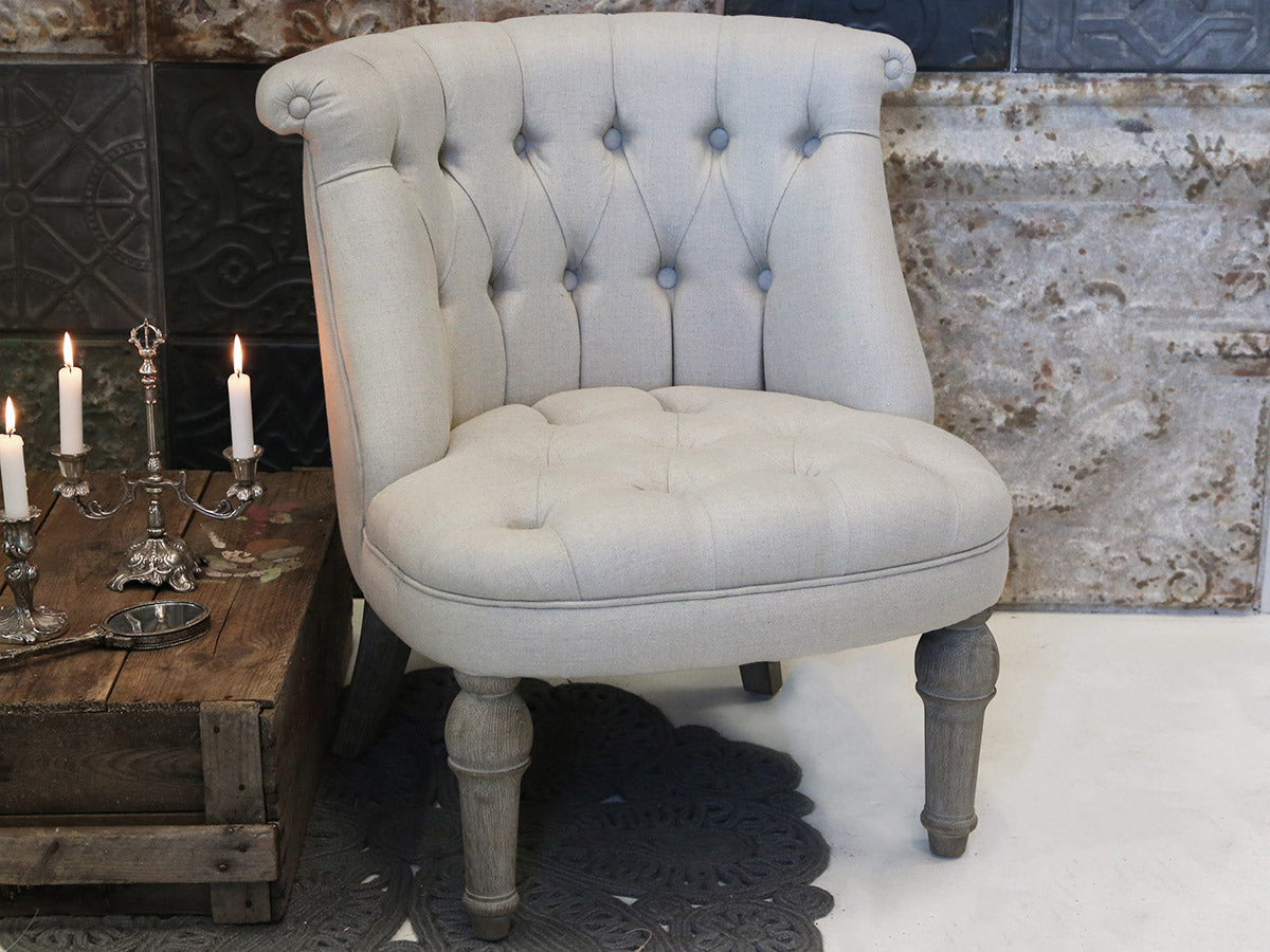 French armchair in linen fabric
