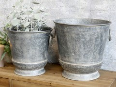 Antique zinc plant pot with round handles - medium