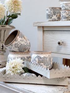 French style flower pot
