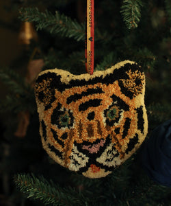Cloudy Tiger Cub hanger